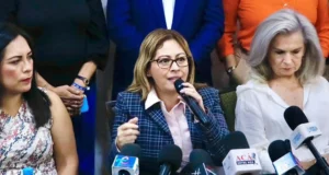 Lucía Meza Guzmán, candidata a gobernadora de Morelos, enfrenta controversia por discrepancia en su formación académica